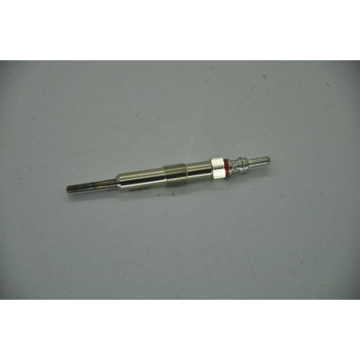 Kızdırma Bujısı (Renault, Clio, Megane) (8200682592, 110654876R) SVAC Kızdırma Bujısı (Renault, Clio, Megane) (8200682592, 110654876R) SVAC